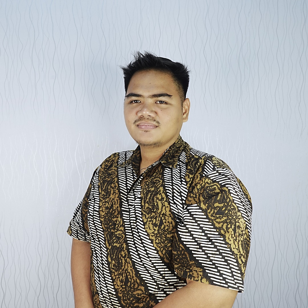 Achmad Faris Yulianto, S.Pd